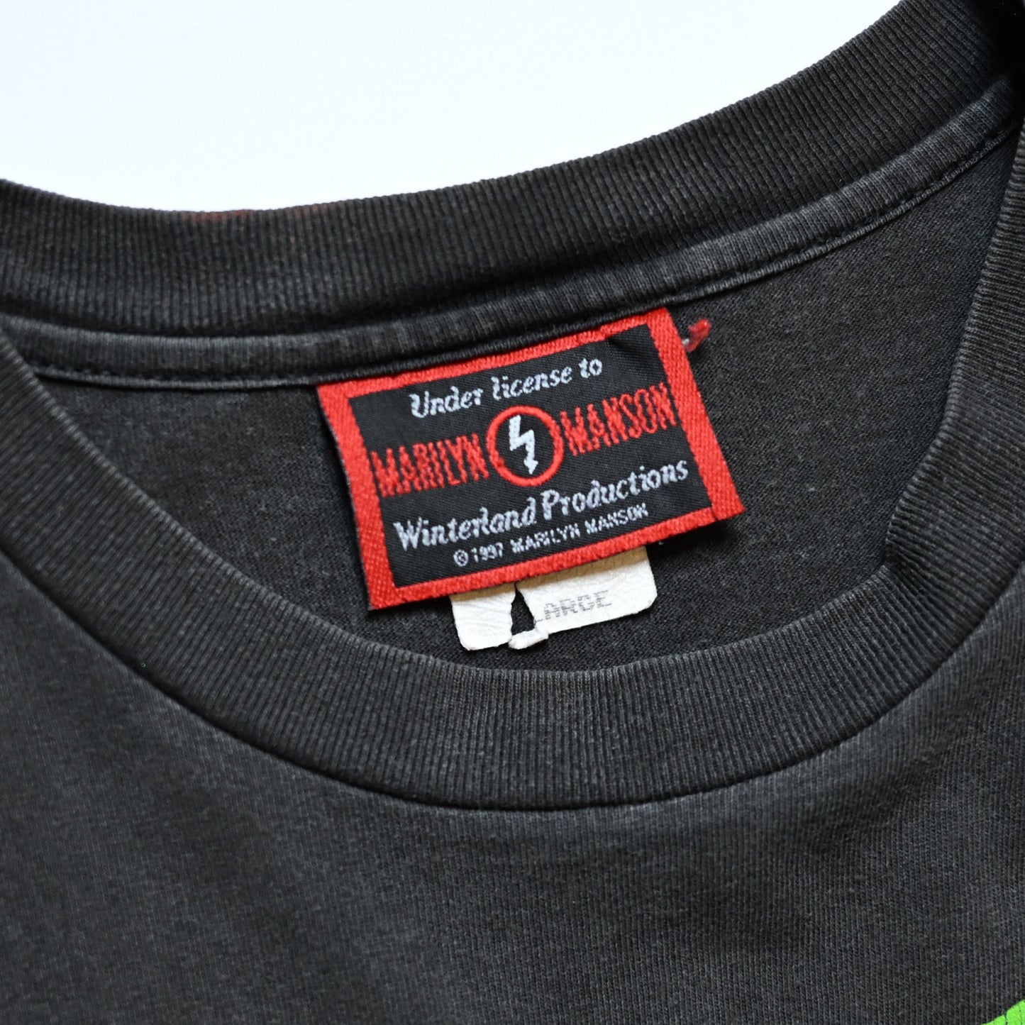 MARILYN MANSON GET YOUR GUNN THIS IS YOUR WORLD MANSON-TAG XL (k_1025)
