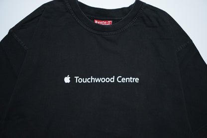 Apple TOUCHWOOD CENTRE Designed by Apple in California BRRFY-T LARGE (o_1109)
