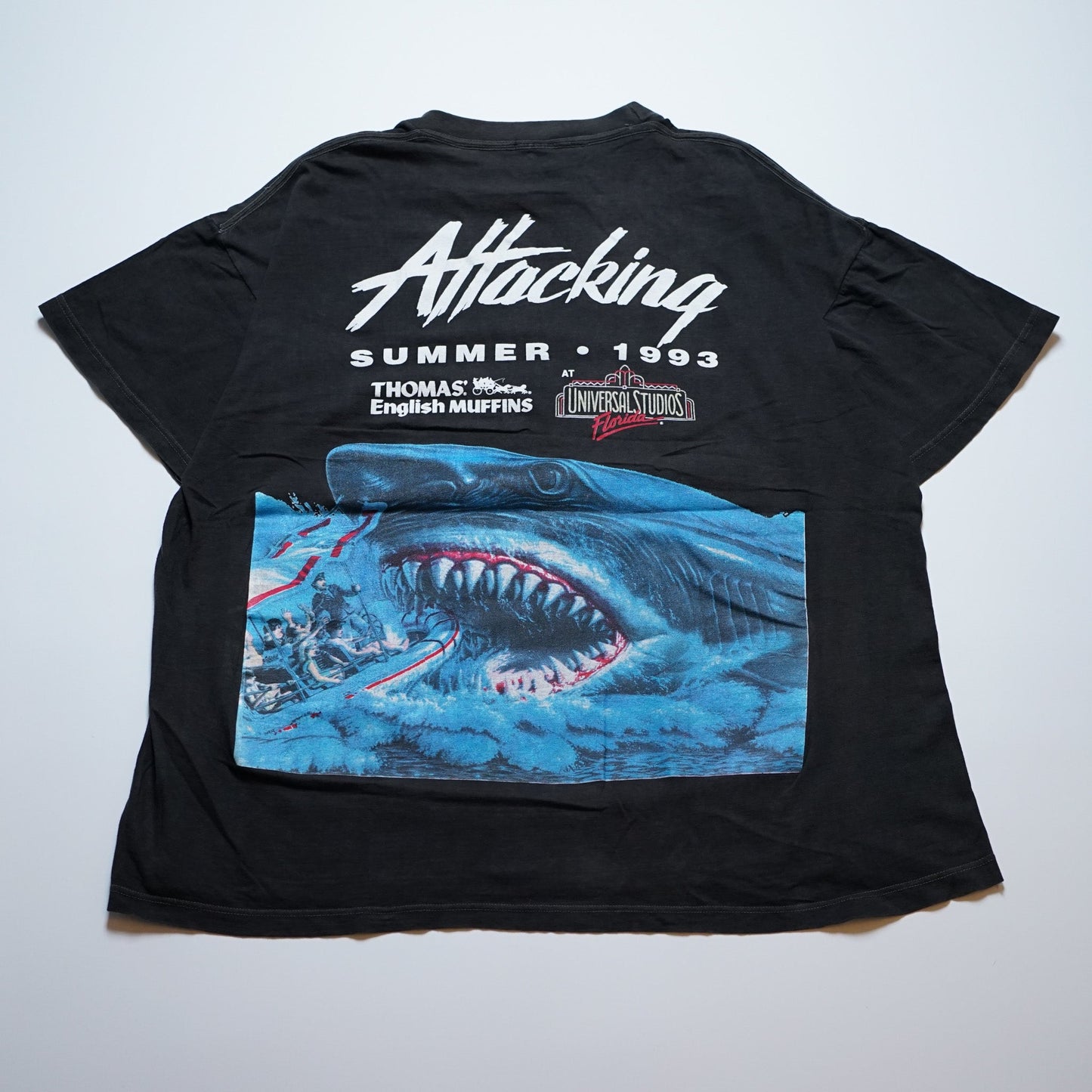 JAWS ATTACKING SUMMER 1993 UNIVERSAL STUDIOS FLORIDA OSFA FITS XL (oc_1106)